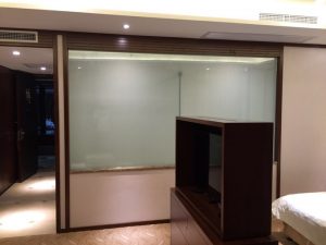 Switchable glass wall partition off