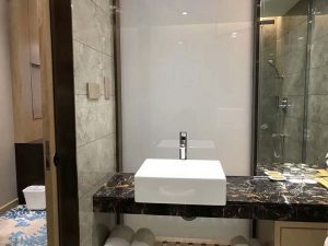 smart glass for hotel bathroom off to keep privacy and enlarge space
