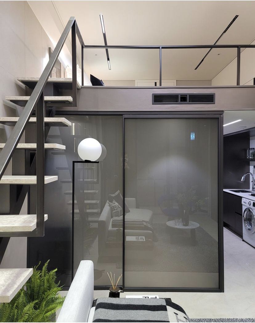 Smart Tint , Smart Glass , Smart Film , Switchable privacy glass, Magic Glass , Magic Tint